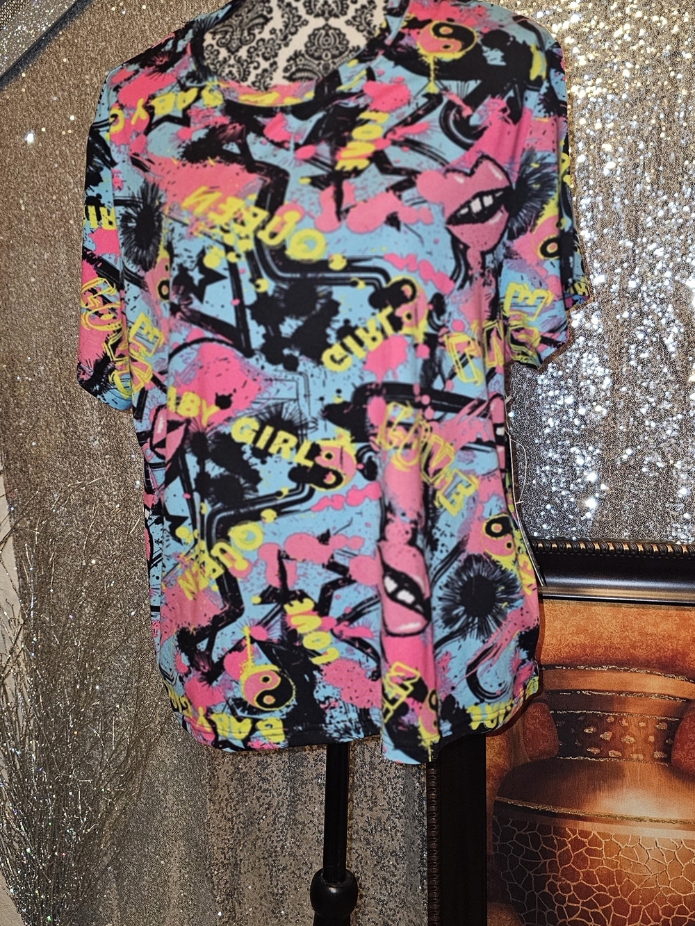Graphic Print Women’s Tee in Pink, Blue & Black